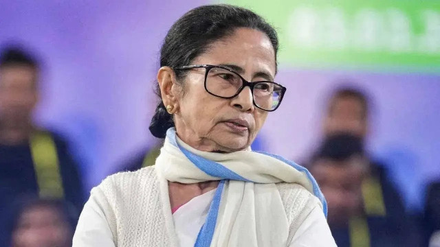పశ్చిమ బెంగాల్‌లో పార్టీలో సంక్షోభం.. తృణమూల్ కాంగ్రెస్ ఏమన్నదంటే?