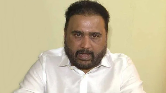 సొంత తల్లిని, చెల్లిని వెన్నుపోటు పొడిచిన జగన్‌కు మహిళల గురించి మాట్లాడే అర్హత లేదు: సానా సతీష్