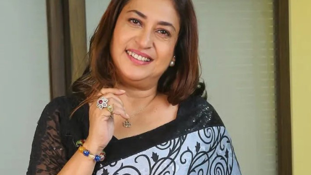 "దీదీ, మిమ్మల్ని మిస్ అవుతున్నా" అంటూ రెబల్ ఎంపీ భావోద్వేగం