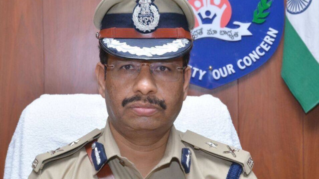 హైదరాబాద్‌ పోలీసుల భారీ ఆపరేషన్.. రూ.5000 కోట్ల స్కామ్‌కు చెక్!