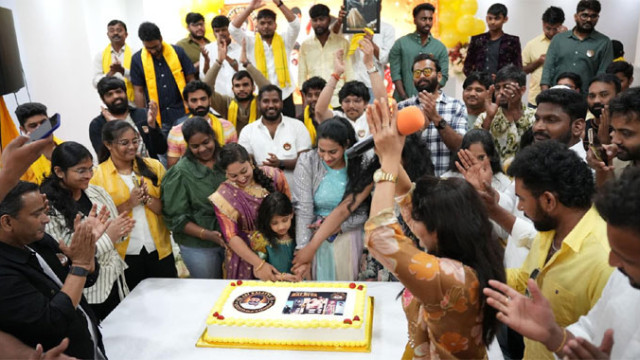 సముద్రాలు దాటిన బాలయ్య అభిమానం.. యూకే, సింగపూర్‌లో బర్త్ డే సంబరాలు