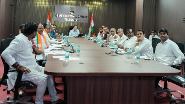 తెలంగాణలో 'ఎస్ఐఆర్'... రాజకీయ పార్టీల సహకారం కోరిన సీఈఓ