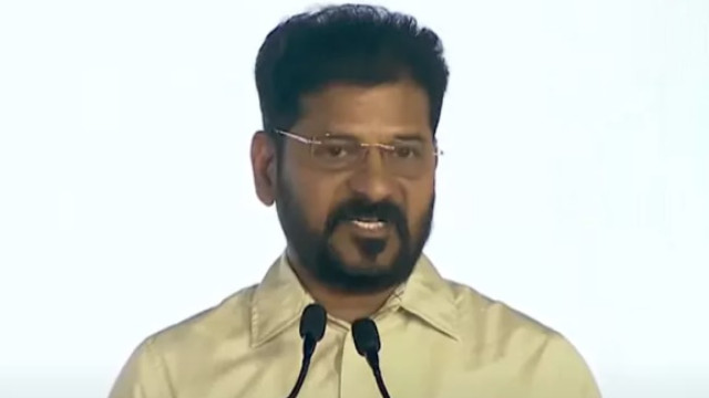 తెలంగాణలో రాజకీయాలు చేసే స్వేచ్ఛ పవన్ కల్యాణ్‌కు ఉంది: రేవంత్ రెడ్డి