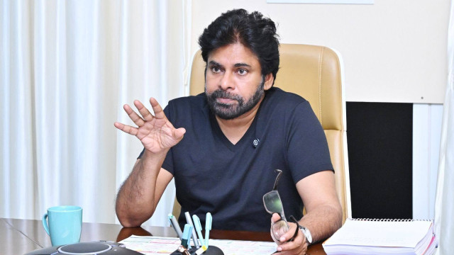 తుని బాలిక అదృశ్యం ఘటనపై పవన్ కల్యాణ్ ఆరా... ఆధారం అనుకున్న పెంపుడు కుక్క మృతి