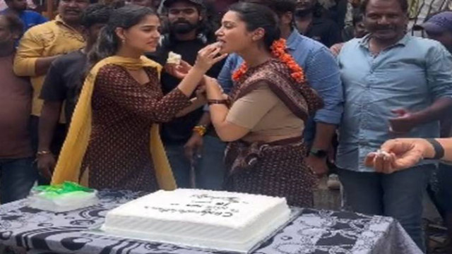 'మెగా158' సెట్స్‌లో సందడి.. నటి నివేదా పేతురాజ్ కోసం కేక్ కటింగ్