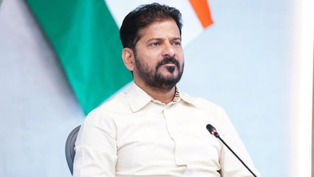 మెట్రో నిధులు రూ.13,600 కోట్లు ఇవ్వండి.. కేంద్రానికి సీఎం రేవంత్ రెడ్డి డిమాండ్