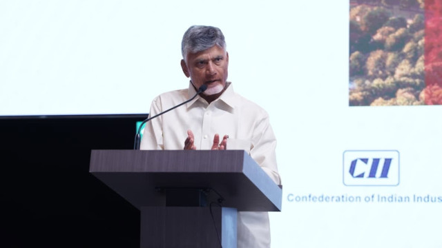 అమరావతిని మీ రెండో నివాసంగా ఎంచుకోండి: సింగపూర్ వేదికగా చంద్రబాబు పిలుపు