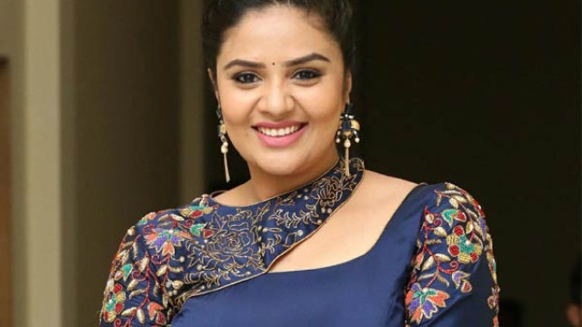 పెళ్లి గురించి ఆసక్తికర వ్యాఖ్యలు చేసిన శ్రీముఖి