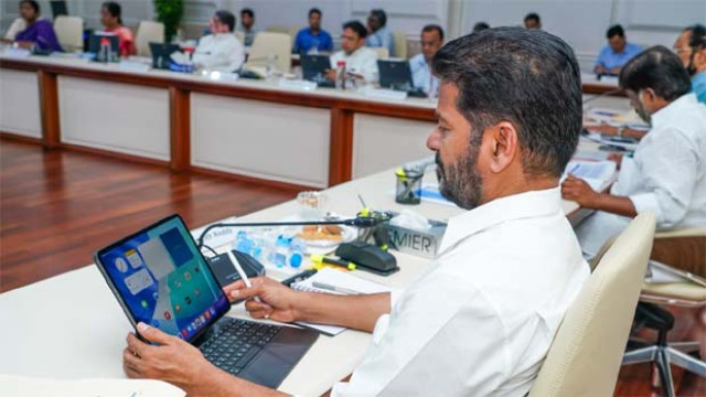 డిజిటల్ బాటలో తెలంగాణ కేబినెట్.. ఇకపై సమావేశాలు పూర్తిగా పేపర్‌లెస్