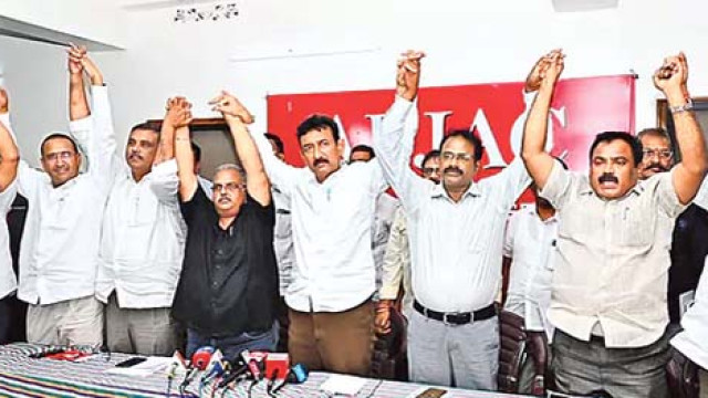 పెండింగ్ సమస్యలపై ఏపీ ఉద్యోగుల అల్టిమేటం