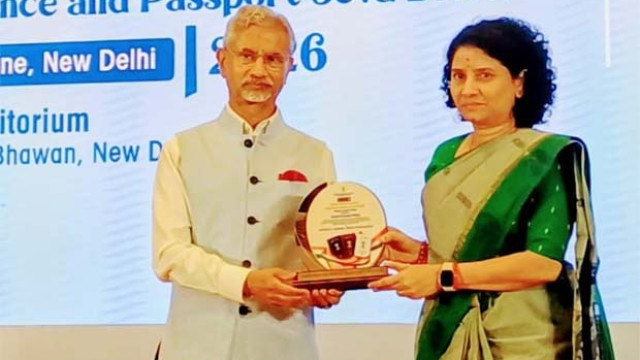 ఢిల్లీలో అవార్డు అందుకున్న ఏపీ పోలీసులు.. పనితీరుకు కేంద్రం ప్రశంస