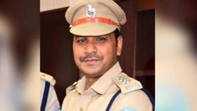 బొగ్గు టిప్పర్ ఢీకొని భూపాలపల్లి డీటీఓ వెంకన్న దుర్మరణం!