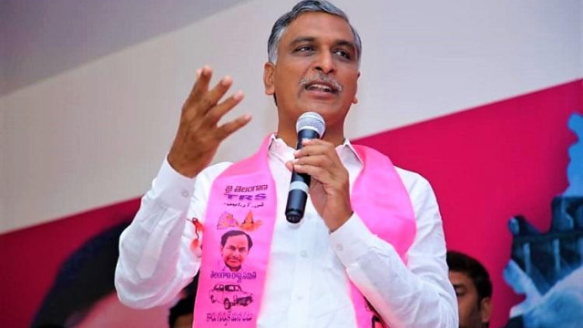 డీటీఓ వెంకన్న మృతిపై హరీశ్‌రావు అనుమానాలు!