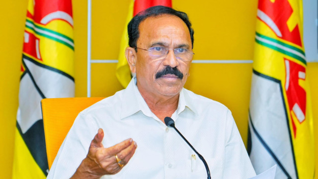 పర్యాటక రంగంపై గొడ్డలి పార్టీ విషం చిమ్ముతోంది: నూకసాని బాలాజీ
