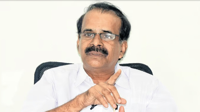 కేంద్ర మంత్రి పదవికి జార్జి కురియన్ రాజీనామా