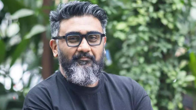 ఇంజినీరింగ్ లేదు.. ఎంబీఏ పూర్తి కాలేదు.. ఇప్పుడు వాట్సాప్‌కు బాస్!