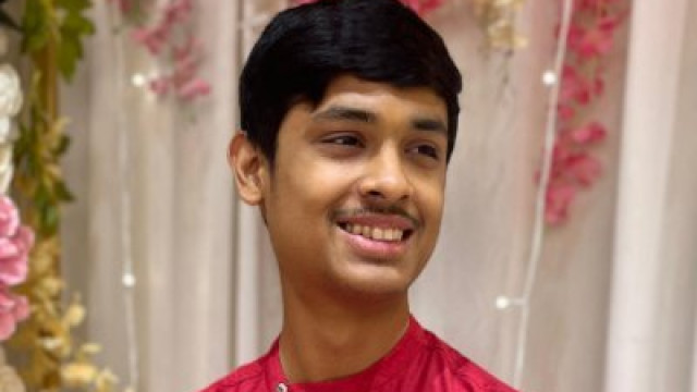 రోబోటిక్స్‌ నుంచి సీఏ టాపర్‌ వరకు.. ముంబై యువకుడి అసాధారణ ప్రయాణం