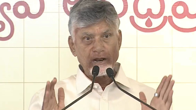 వెలిగొండకు నేనే శంకుస్థాపన చేశా.. పూర్తిచేసే బాధ్యత కూడా నాకే వచ్చింది: సీఎం చంద్రబాబు
