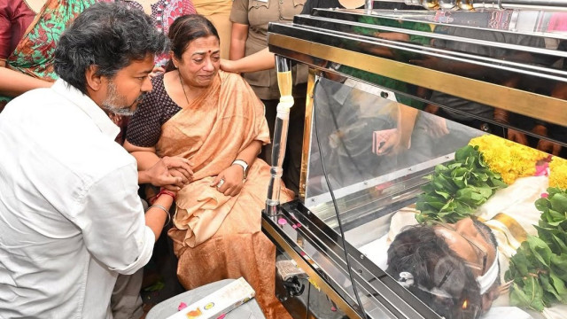 భాగ్యరాజ్‌కు ప్రభుత్వ లాంఛనాలతో అంత్యక్రియలు.. సీఎం విజయ్ ఆదేశాలు