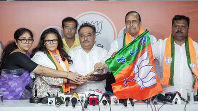 టీఎంసీకి షాక్.. బీజేపీలోకి ముగ్గురు రాజ్యసభ మాజీ ఎంపీలు.. చేరిన రోజే రాజ్యసభ అభ్యర్థులుగా ప్రకటన!