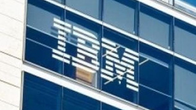 IBM shares crash 25 percent as market value drops significantly