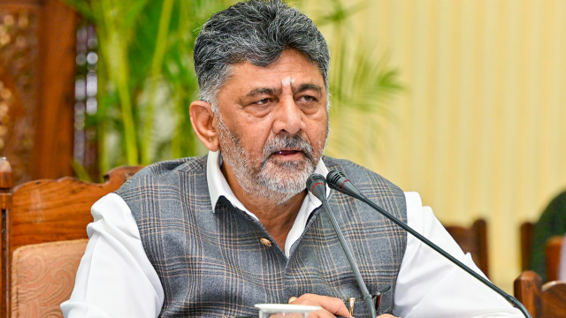 DK Shivakumar warns disgruntled MLAs not to stake their political future