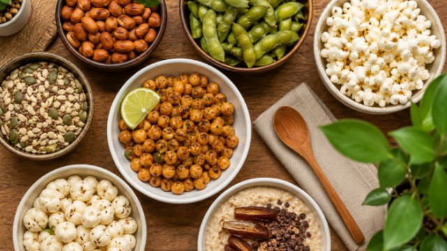 Feeling hungry in between meals Seven healthy snacks recommended by a doctor