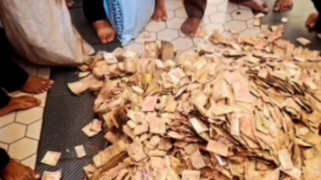 Hoor beggar woman hides 840 lakh rupees in Mandya Karnataka