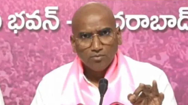90 ఎంఎల్ వేసుకుని ఆ ఫేక్ అకౌంట్ సృష్టించారా?: రేవంత్ రెడ్డిపై ఆర్‌ఎస్ ప్రవీణ్ కుమార్ ఫైర్