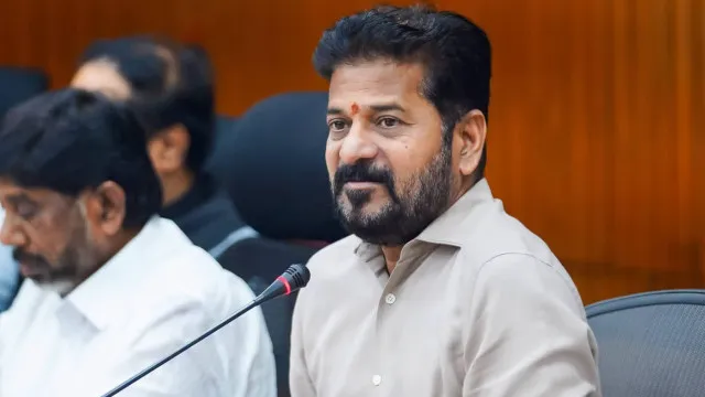 బీఆర్ఎస్ కుట్రలను తిప్పికొట్టండి.. ఎమ్మెల్యేలకు సీఎం రేవంత్ దిశానిర్దేశం