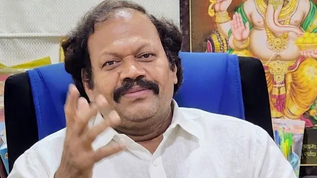 వినాయక చవితి వేళ... పురాణపండ 'గౌరీపుత్ర' సందడి