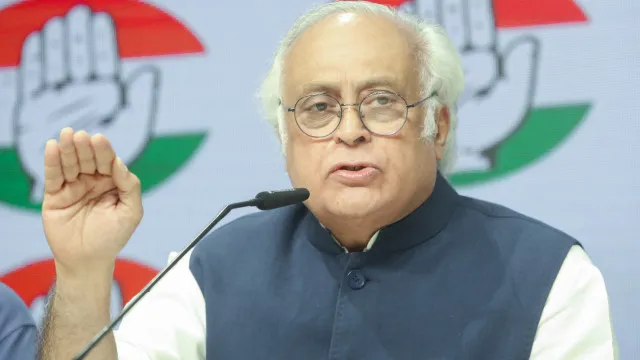 జిన్‌పింగ్‌తో మోదీ భేటీపై 4 ప్రశ్నలు సంధించిన కాంగ్రెస్