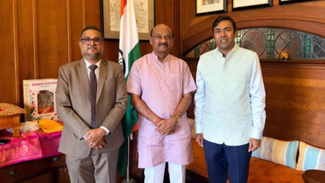 Ayyanna Patrudu meets Mahatma Gandhis great grandson in South Africa