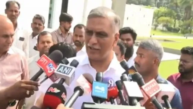 ఖైరతాబాద్ గణపతికి ప్రత్యేక పూజలు చేసిన హరీశ్ రావు.. పర్యావరణహిత వేడుకలపై ప్రశంసలు ఖైరతాబాద్ గణపతికి ప్రత్యేక పూజలు చేసిన హరీశ్ రావు.. పర్యావరణహిత వేడుకలపై ప్రశంసలు