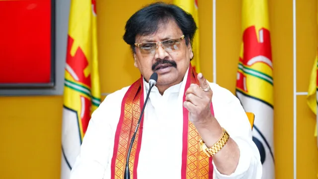 విజయసాయి నీతులు చెప్పడమా? చిత్తశుద్ధి ఉంటే జగన్‌పై అప్రూవర్‌గా మారాలి: వర్ల రామయ్య