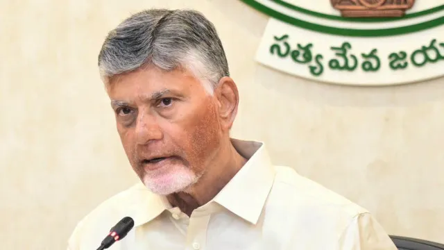 ఉత్తరాంధ్రకు తీవ్ర వాయుగుండం ముప్పు.. సీఎం చంద్రబాబు సమీక్ష