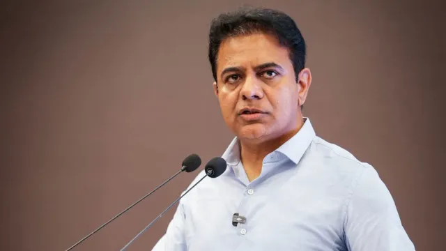 స్పీకర్ చాటున దాక్కోవచ్చని భావించిన రాహుల్, రేవంత్‌లకు ఇది "సుప్రీం చెంపపెట్టు": కేటీఆర్