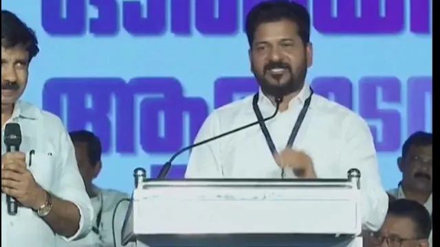 సీఎం రేవంత్ రెడ్డికి ఆర్యదాన్ మొహమ్మద్ ఉత్తమ ప్రజాసేవ అవార్డు