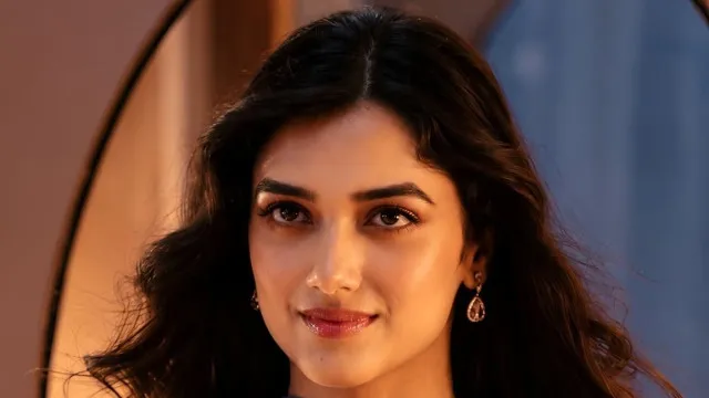 ఫ్లాపులు తట్టుకోలేక పరేషాన్ అవుతున్న బ్యూటీలు!