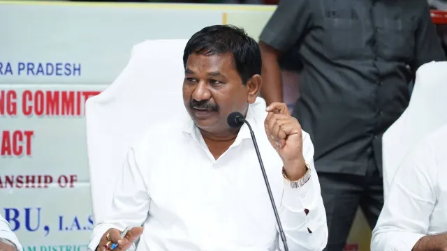15 వేల ప్రమోషన్లు ఇచ్చాం.. ఇంకా ధర్నాలెందుకు?: సచివాలయ ఉద్యోగుల డిమాండ్లపై మంత్రి స్వామి