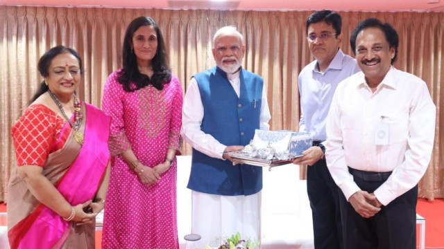 Anirudh Ravichander and Kavya Maran Wedding Reception Maran Invites PM Modi and CM Vijay