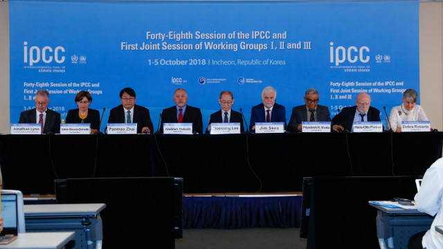 IPCC report preparation involves thousands of scientists and hundreds of hours of brainstorming