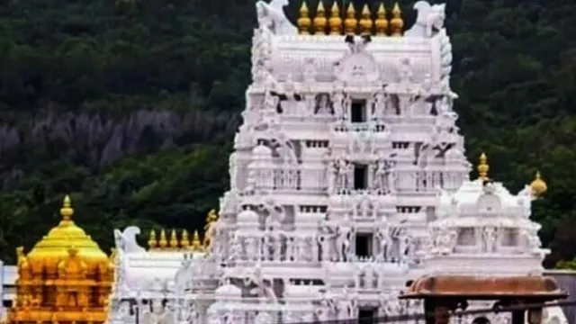 తిరుమల అప్‌డేట్..సర్వదర్శనానికి ఎంత సమయం పడుతుందంటే..!