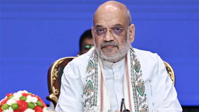 Amit Shah slams AAP government and decides to meet families of the deceased