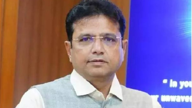 Sridhar Babu issues key suggestions to people on El Nino effect in Telangana