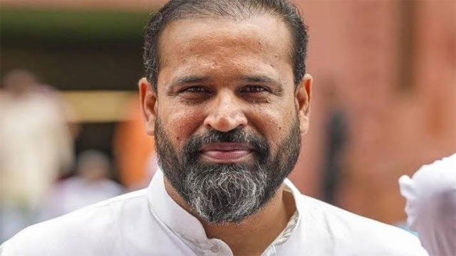 Yusuf Pathan gets plot as politics change ending decade long dispute