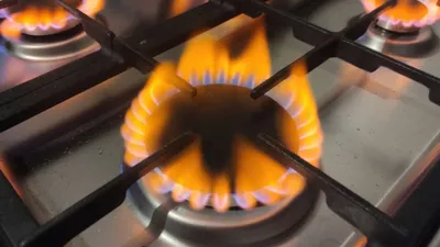 Gas Stove Yellow Flame Problems and Why You Should Not Ignore Them