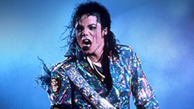 Michael Jackson India visit pillowcase message sold for 8 lakh rupees in auction