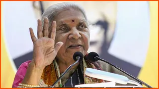 Anandiben Patel advises youth not to abandon girlfriends after pregnancy