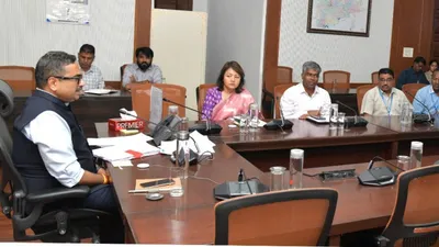 Sanjai Jaju directs officials to focus on Central funds for Telangana